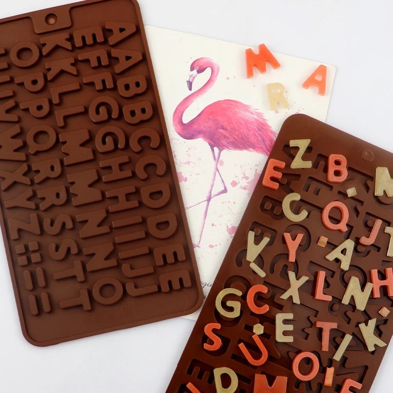Alphabet Mould – The Baker’s Plug