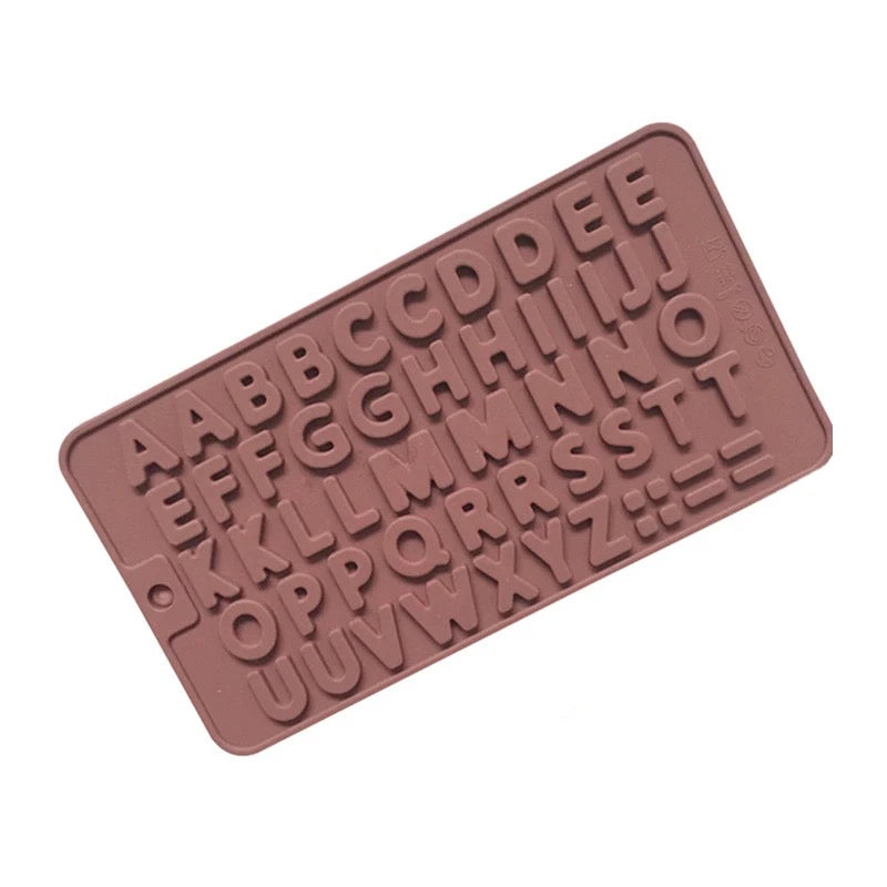 Alphabet Mould – The Baker’s Plug